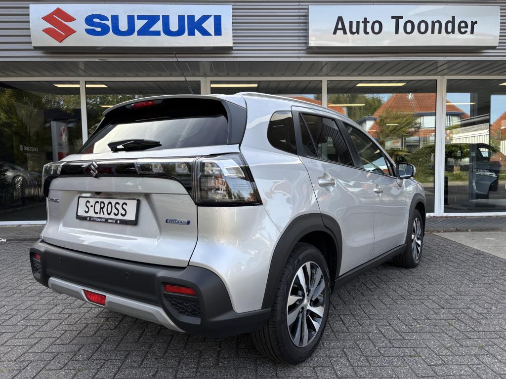 Suzuki Sx4 S-cross style 1.4 boosterjet smart hybrid / panoramadak