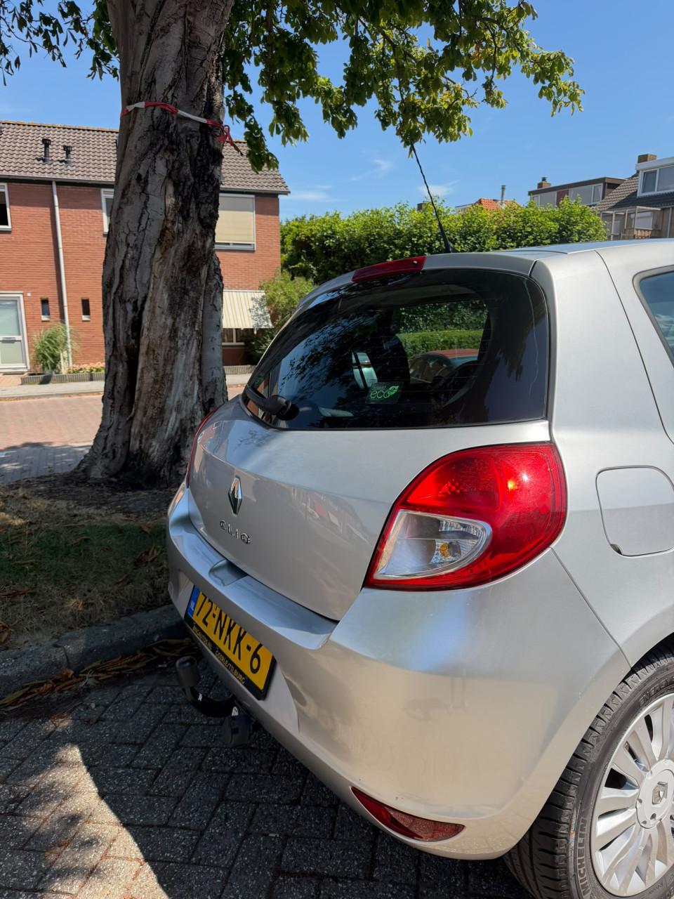 Te koop renault clio 12 zeer zuining auto