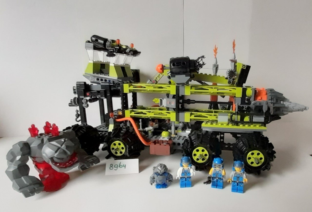 LEGO Power Miners 8964: Titanium Commandopost