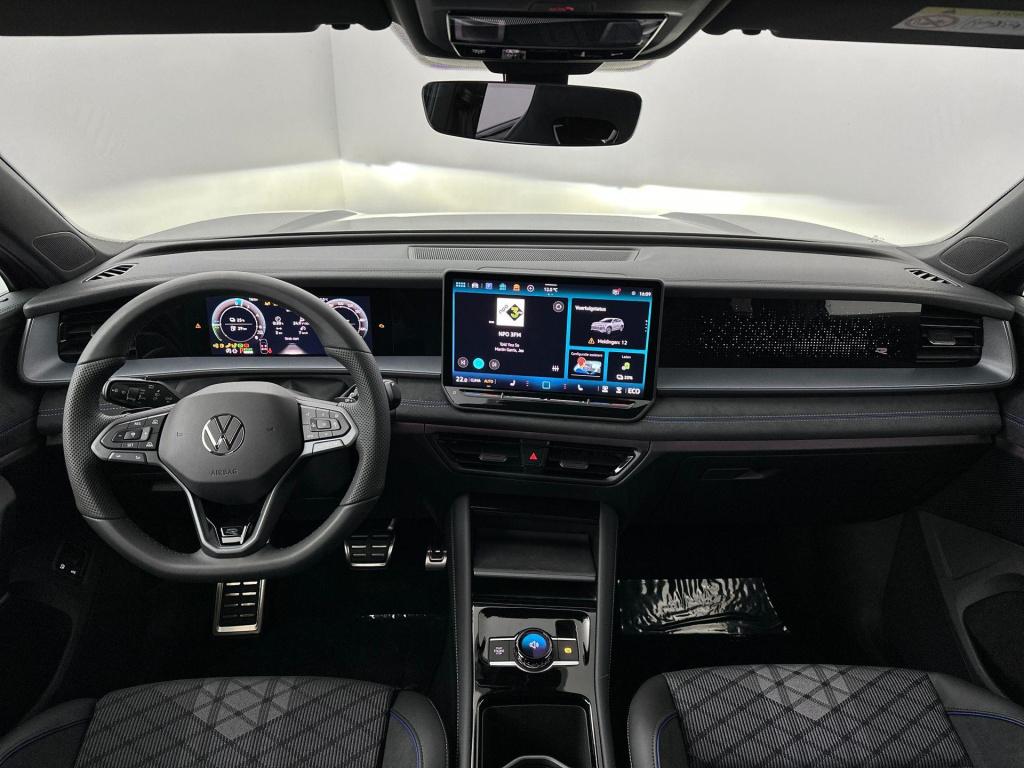 Volkswagen Tayron 1.5 ehybrid r-line