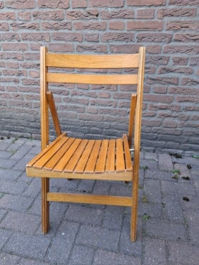 Vintage houten klapstoelen