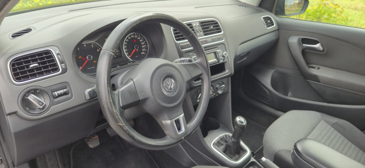 Volkswagen Polo 1.4-16V FSI 63KW 2009 AIRCO [NIEUWE APK+GROTE BEURT]