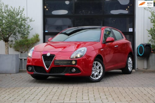 Alfa Romeo Giulietta 1.4 turbo multiair super - panorama dak - navi - stoel