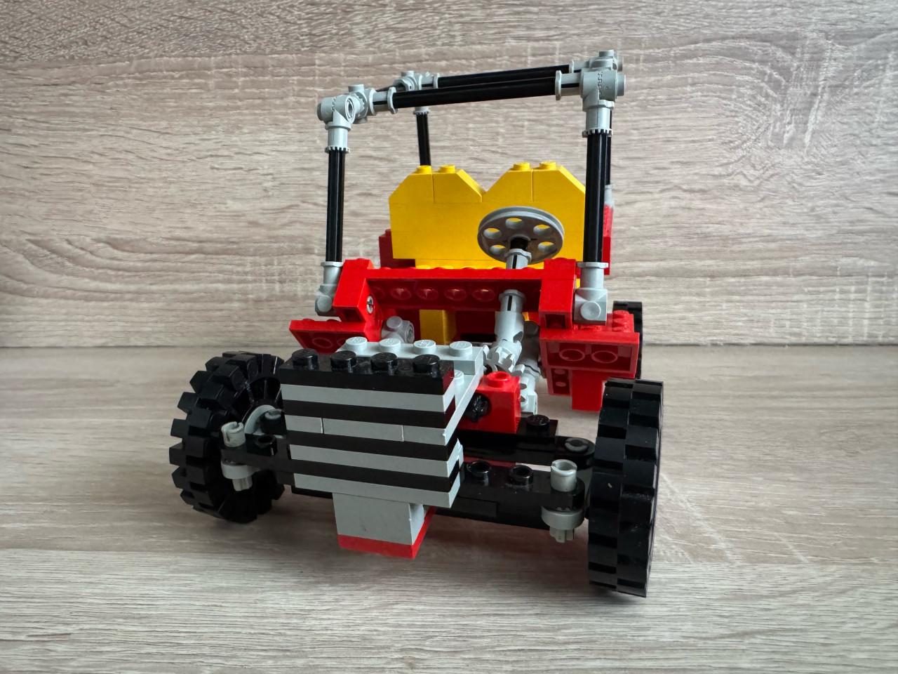 Vintage Lego, Technic 8845 - Buggy