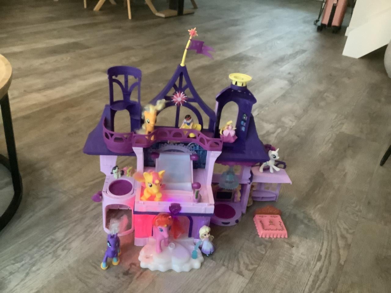 My Little Pony Kasteel/School Speelset, met licht en geluidseffecten