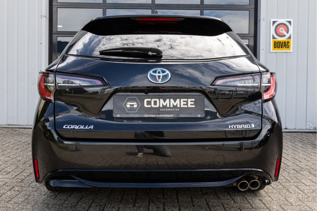 Toyota Corolla Touring Sports 2.0 hybrid executive ✅cam✅hud✅pano✅leder