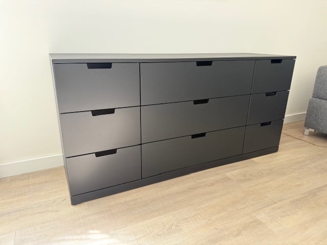 Zwarte Ikea ladekast (9 lades)