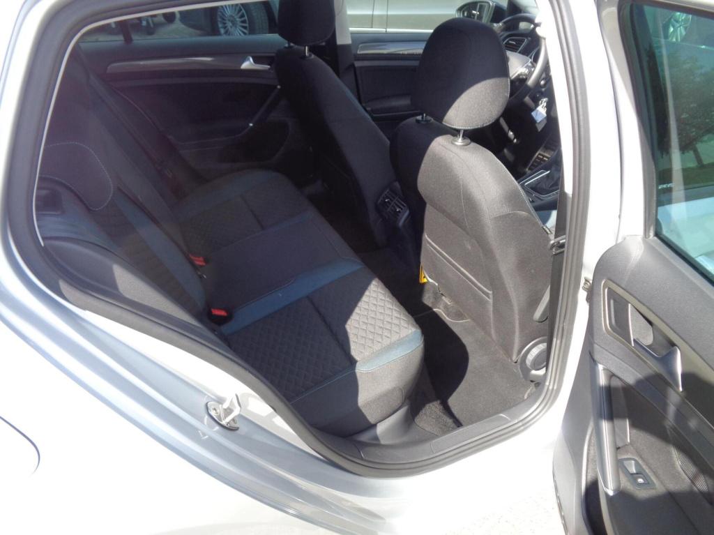 Volkswagen Golf 1.5 tsi iq-drive/airco/ecc/panorama dak/led/navi/carplay/lm