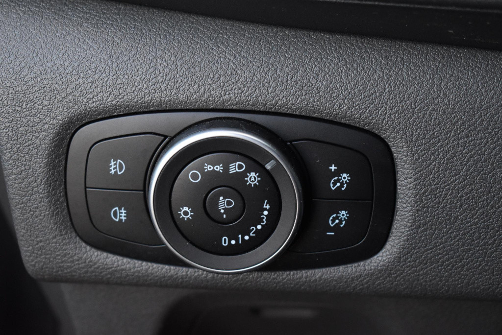 Ford Transit Custom 300 2.0 tdci l2h1 trend dc 5-pers. | airco | cruise con