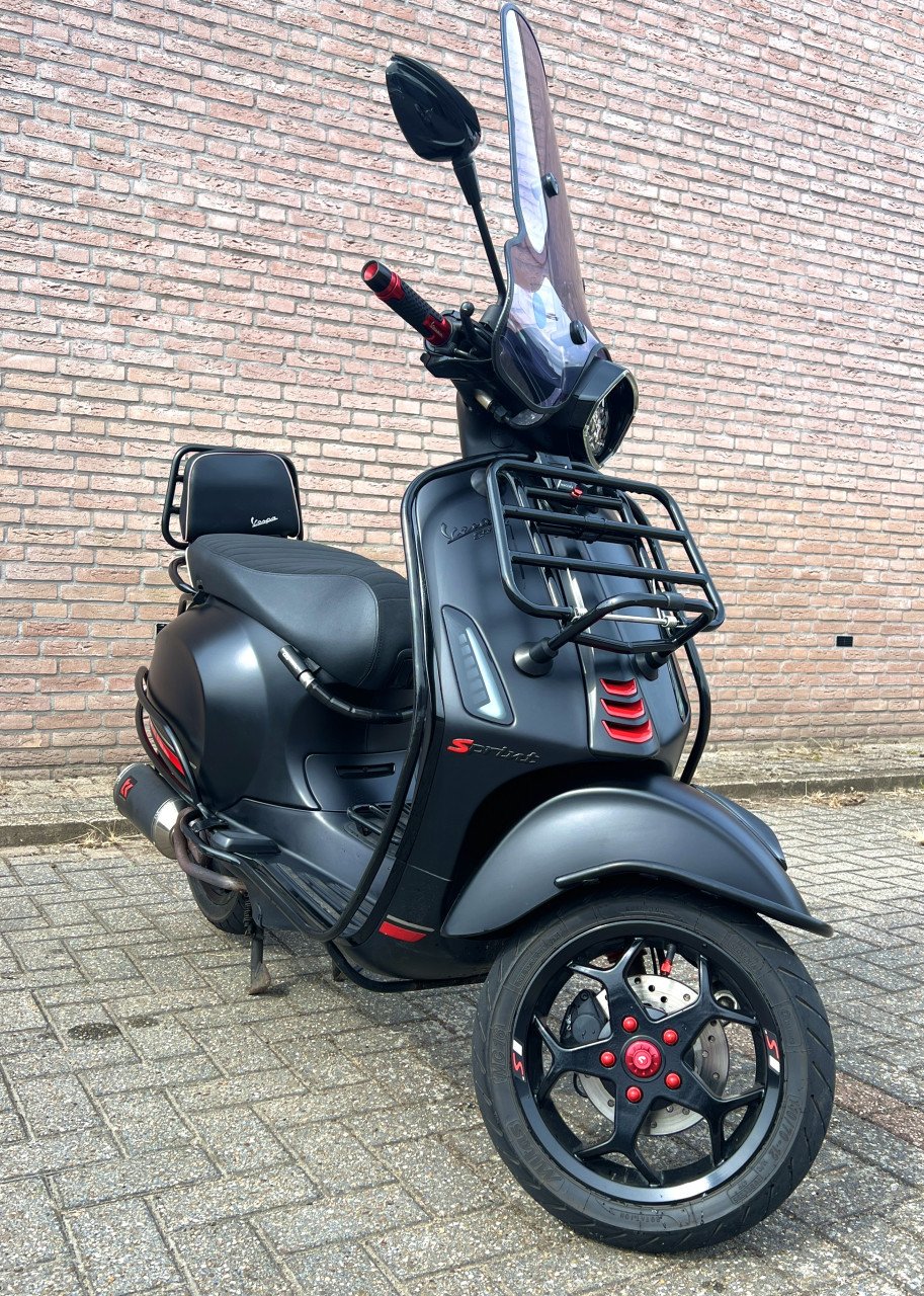 Vespa sprint full option mp3 velgen turbo kit