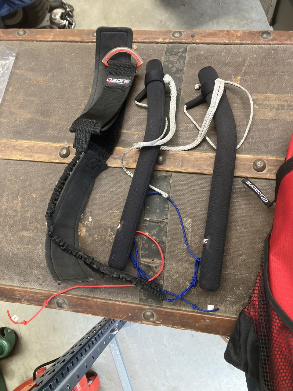Ozone 3.0 powerkite 2 lijns bestuurbare vlieger als nieuw