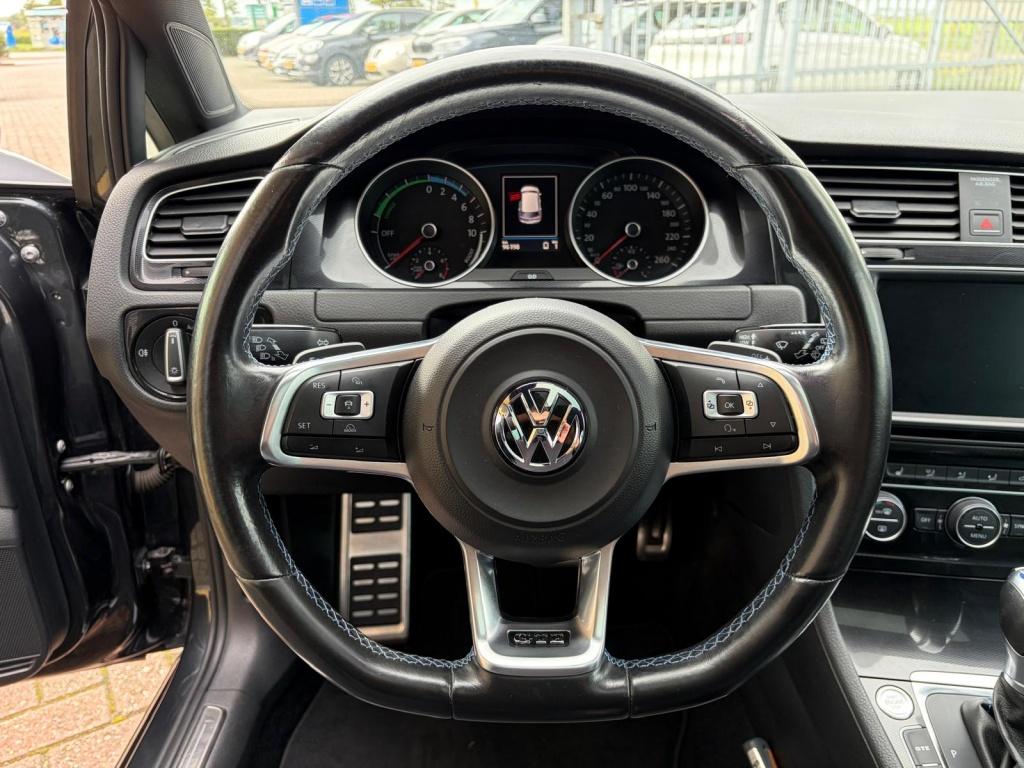 Volkswagen Golf 1.4 tsi gte
