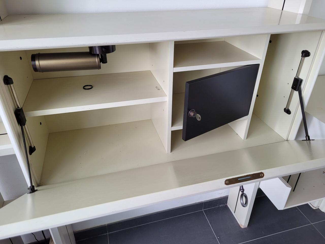 (boeken)kast/room divider