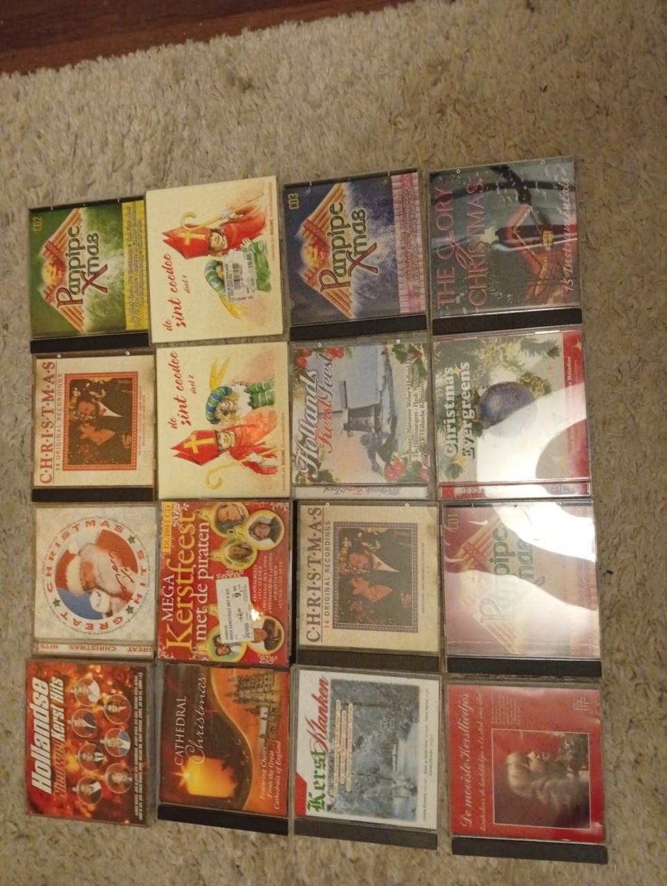 16 kerst en 2 sint cd's - nieuw!