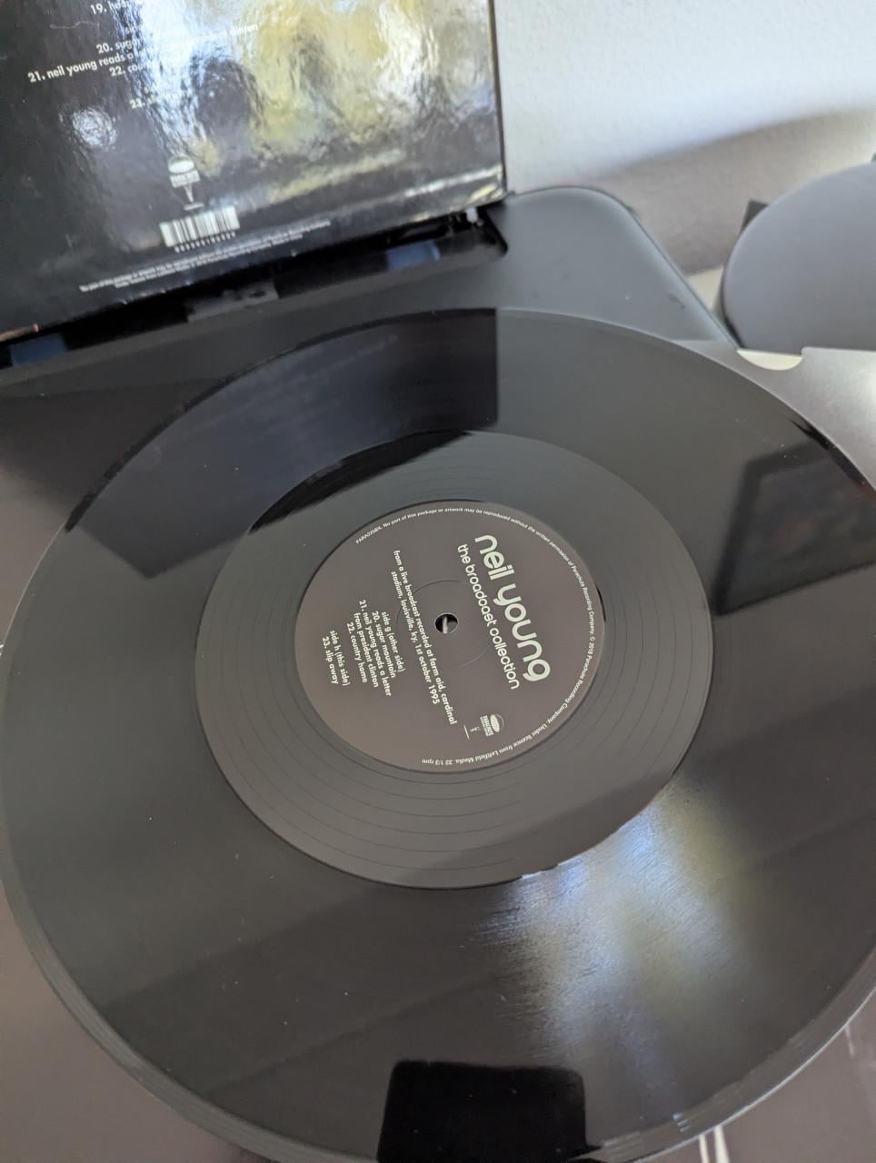 Neil Young - The Broadcast Collection ( box 4lps)