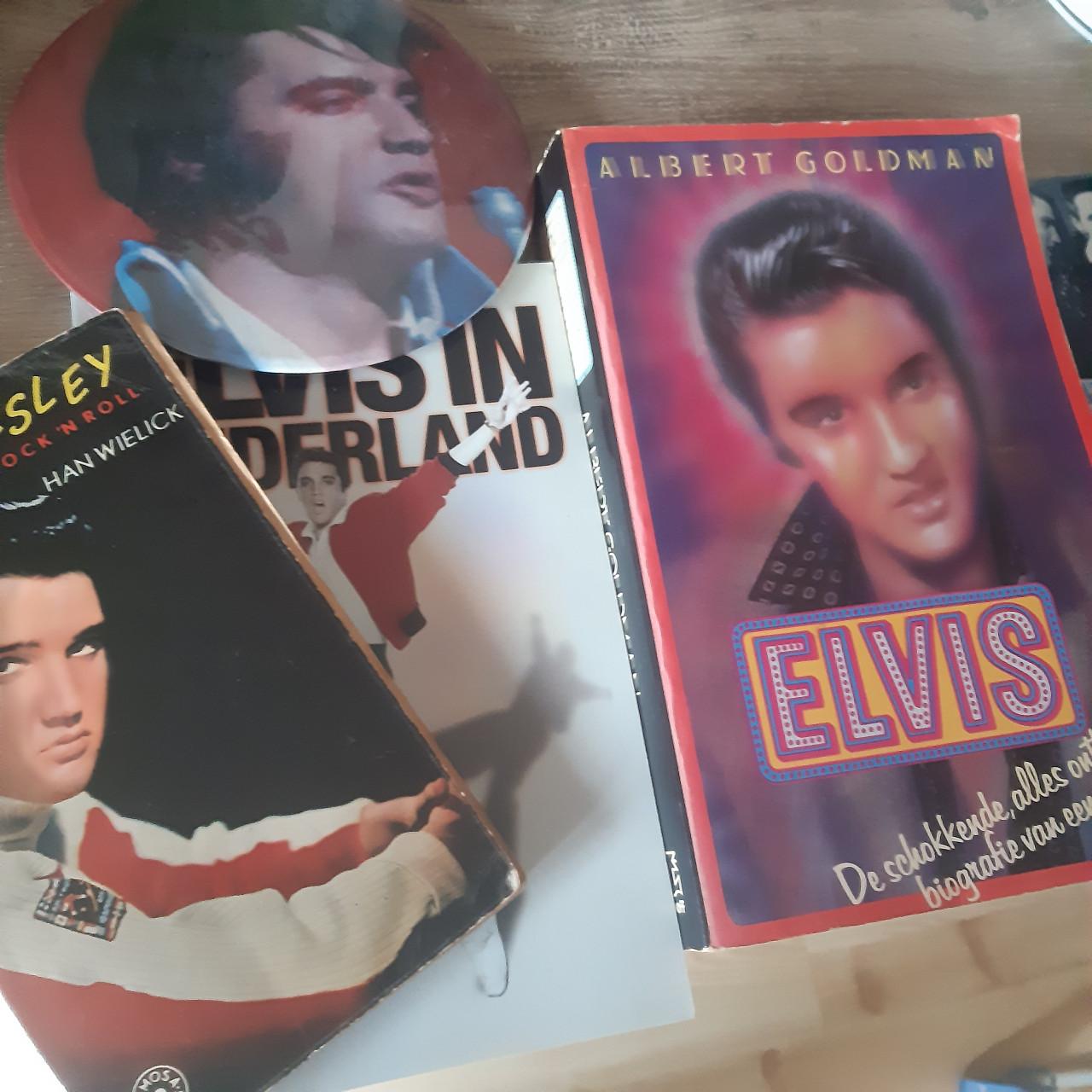 Elvis Presley items