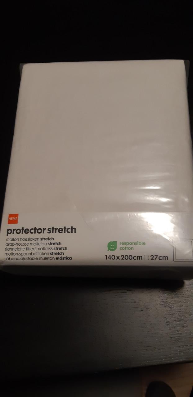 Nieuwe molton hoeslaken stretch 140x200 cm, hoogte 27 cm