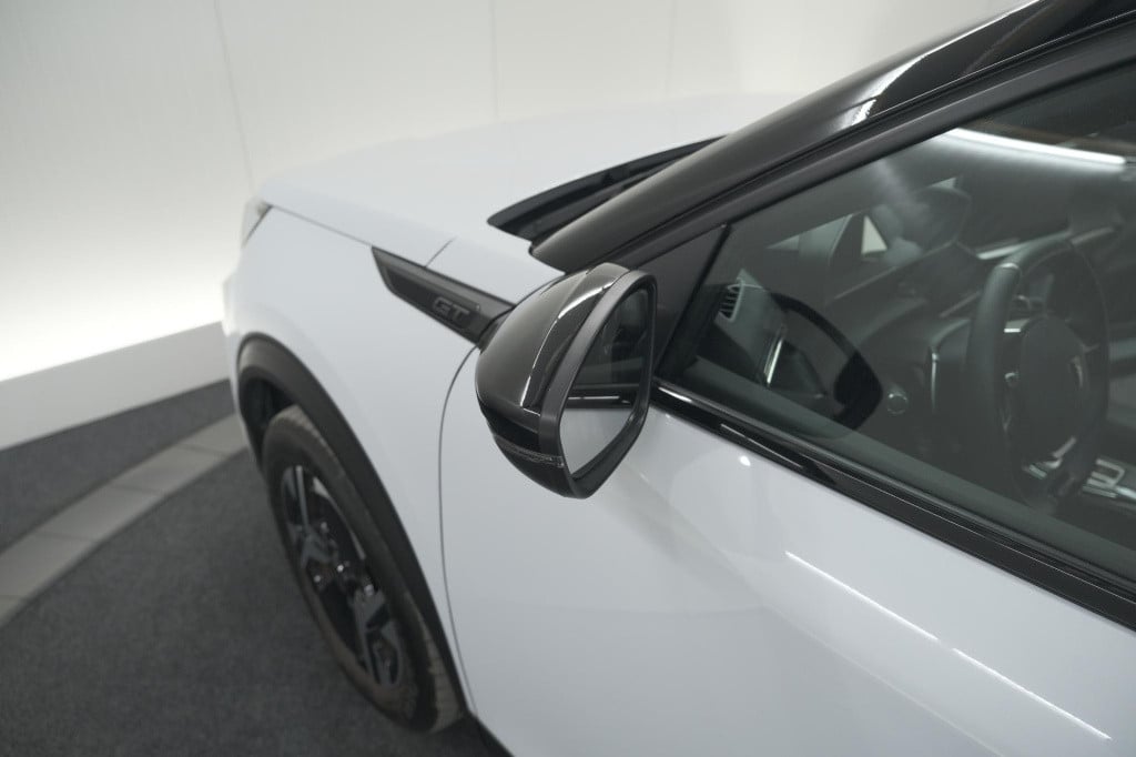 Peugeot 2008 puretech 130 eat8 gt | camera | apple carplay | parkeersensore