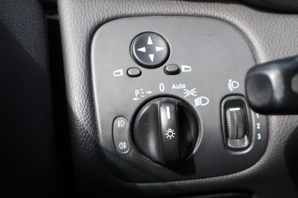 Mercedes-Benz C-Klasse 200 cdi elegance l airco l bluetooth tel l audio mb 