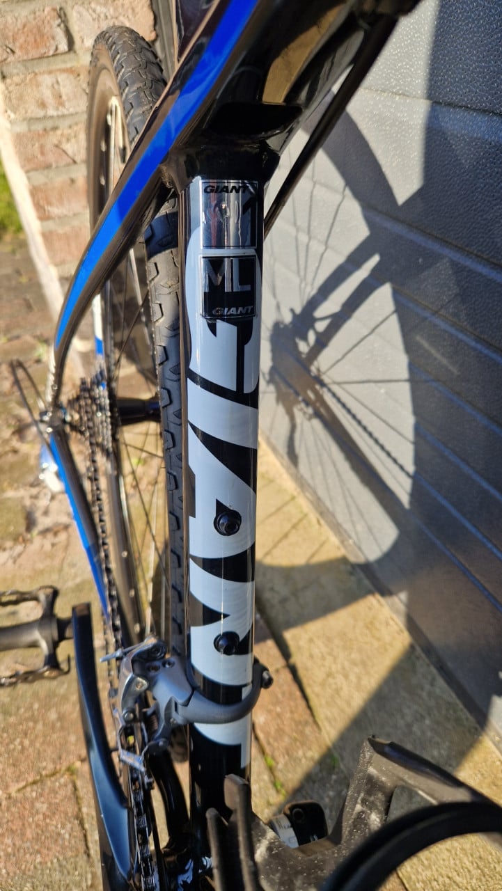 Te Koop: Giant Anyroad M/L