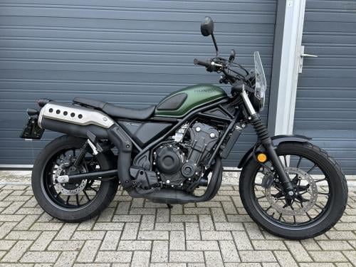 Honda CL500, in nieuwstaat zijne retro-style uit 2024 met 12dkm €5750,-