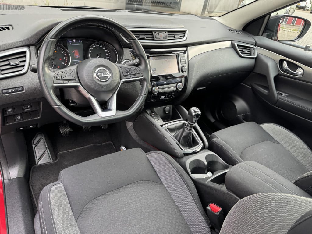 Nissan Qashqai 1.2 n-connecta design pack | trekhaak | navigatie | 360° cam