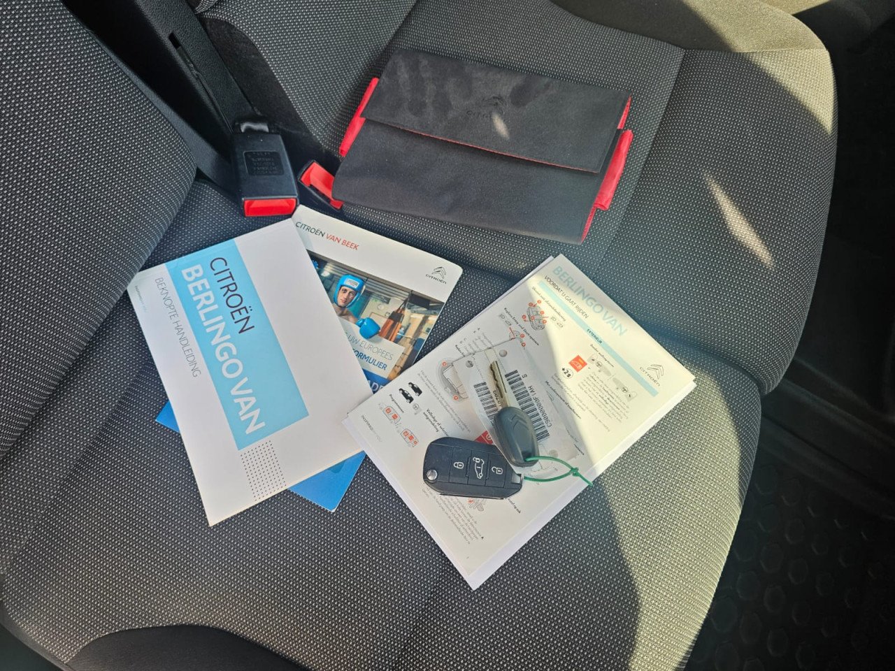 TE KOOP CITROEN BERLINGO 1.5 BLUE HDI EURO 6