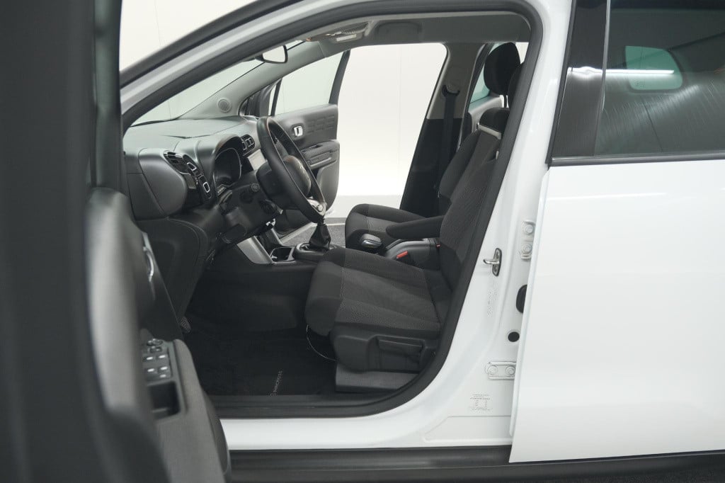 Citroen C3 Aircross puretech 110 s&s business | navigatie | parkeersensoren