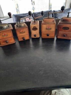 22 Koffiemolens,waaronder 5 x Zassenhaus!