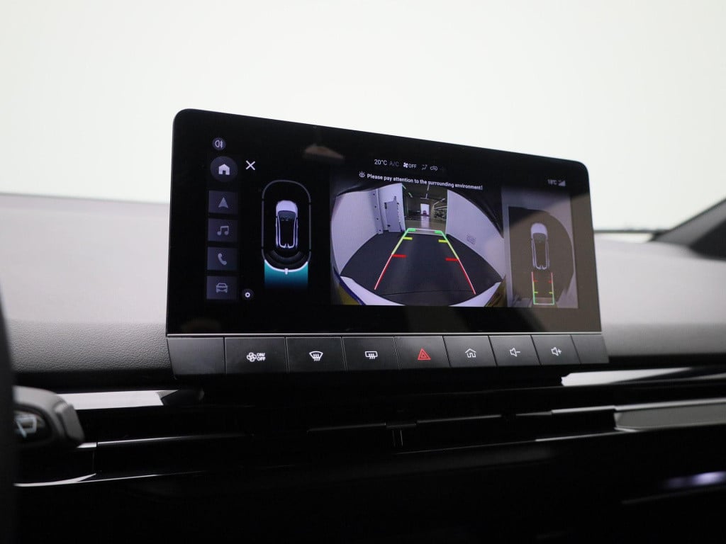 MG Mg4 64 kwh luxury