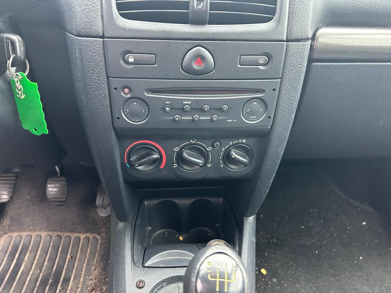 Renault Clio 1.2-16V Expression