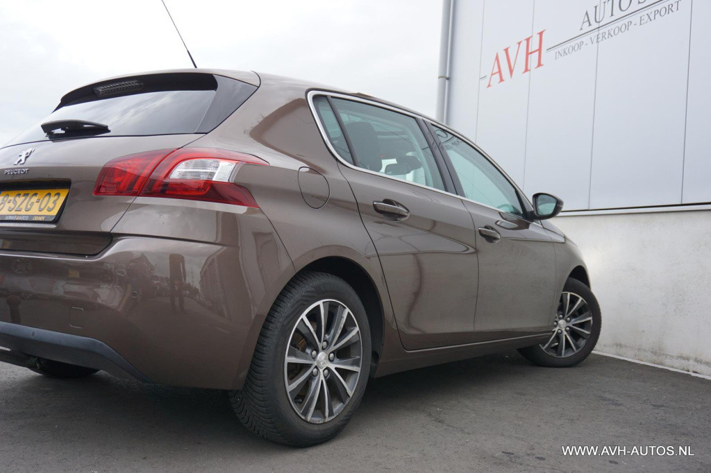 Peugeot 308 1.6 thp première