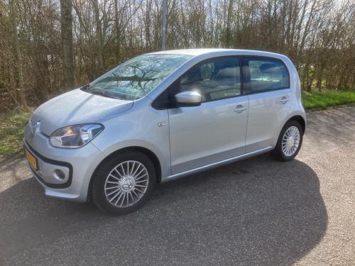 Volkswagen Up! 1.0 High Up!