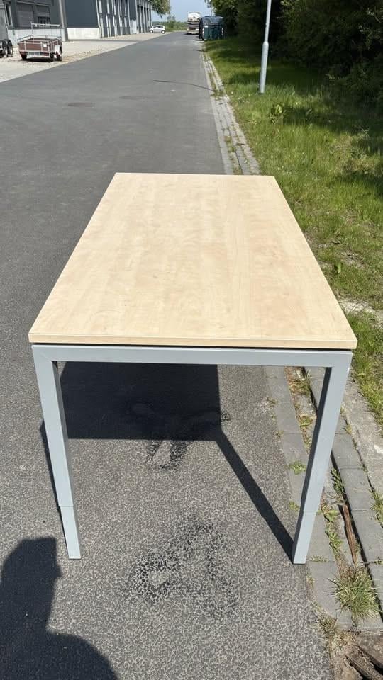 Bureau werktafel kantinetafel
