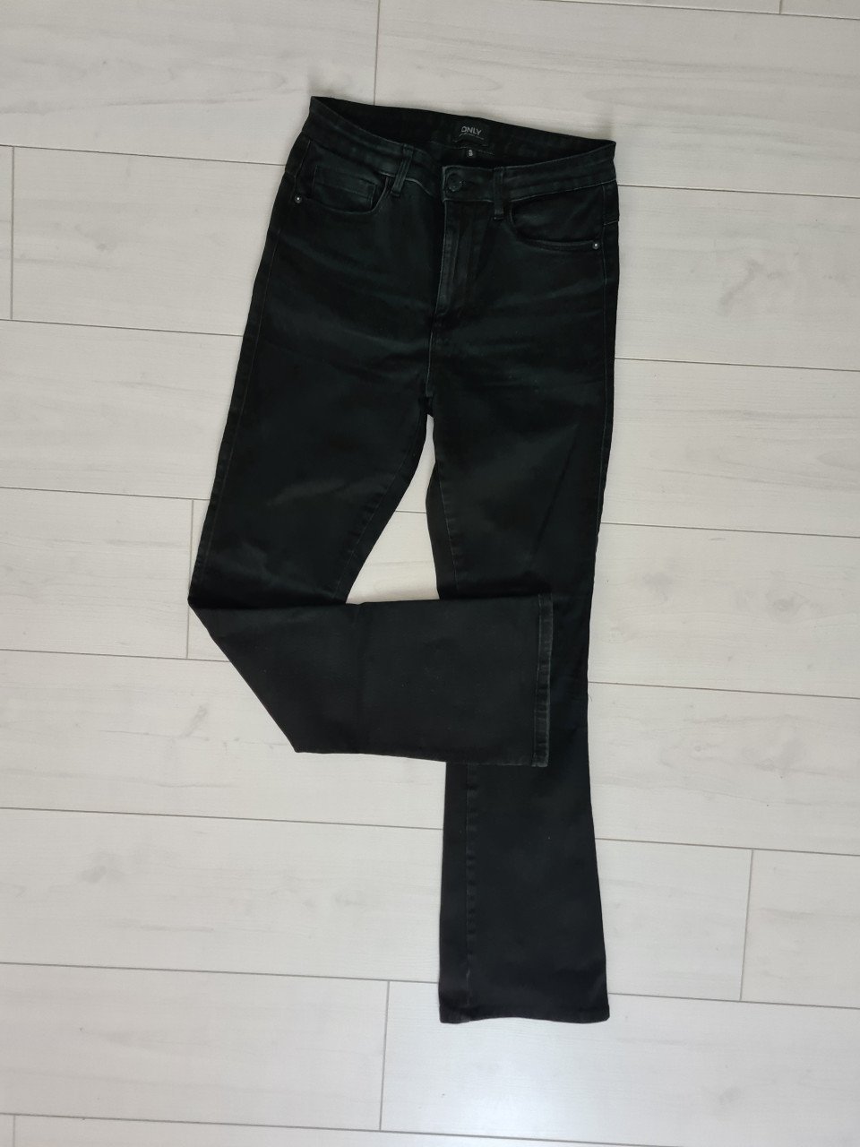ONLY zwarte flared , stretch spijkerbroek  Maat M / Lengte 30