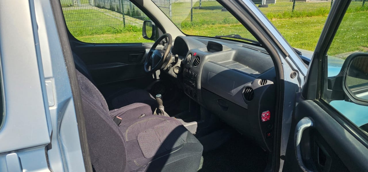 Peugeot Partner MPV 1.6-16V XT Vol Optie's Met 183761 km!!