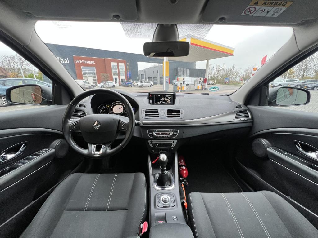 Renault Megane 1.2 tce limited | nav | trekhaak | climate control | radio |