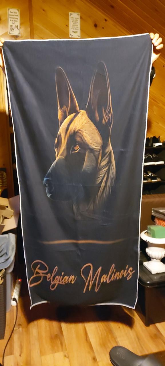 7 grote badlakens met mechelaar op.