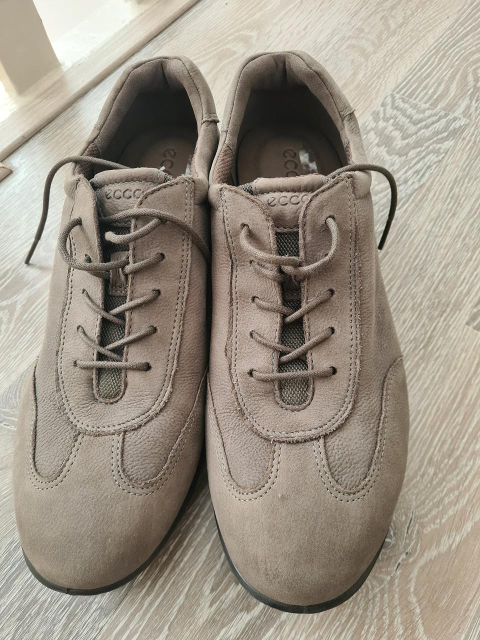 Herenschoenen Ecco maat 42