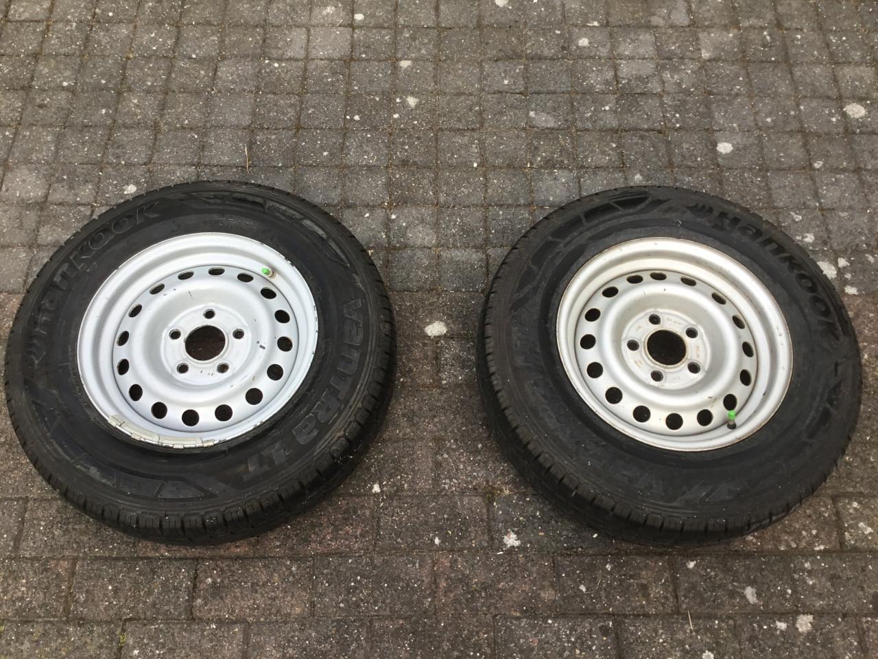 2 X stalen velg met Hancook banden 185R14C