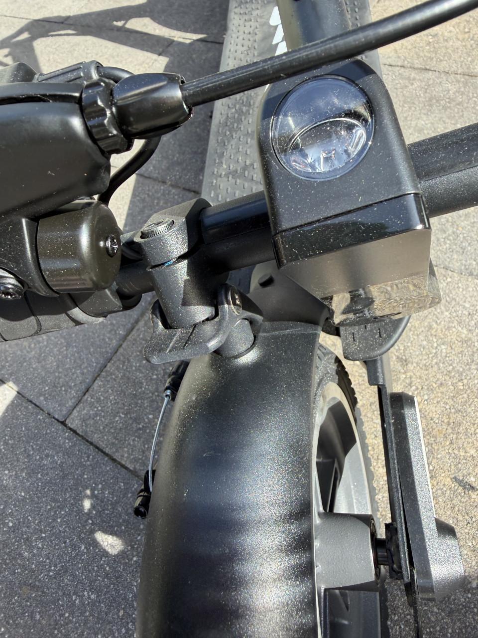 Nieuwe UrbMob kick & go LR elektrische step