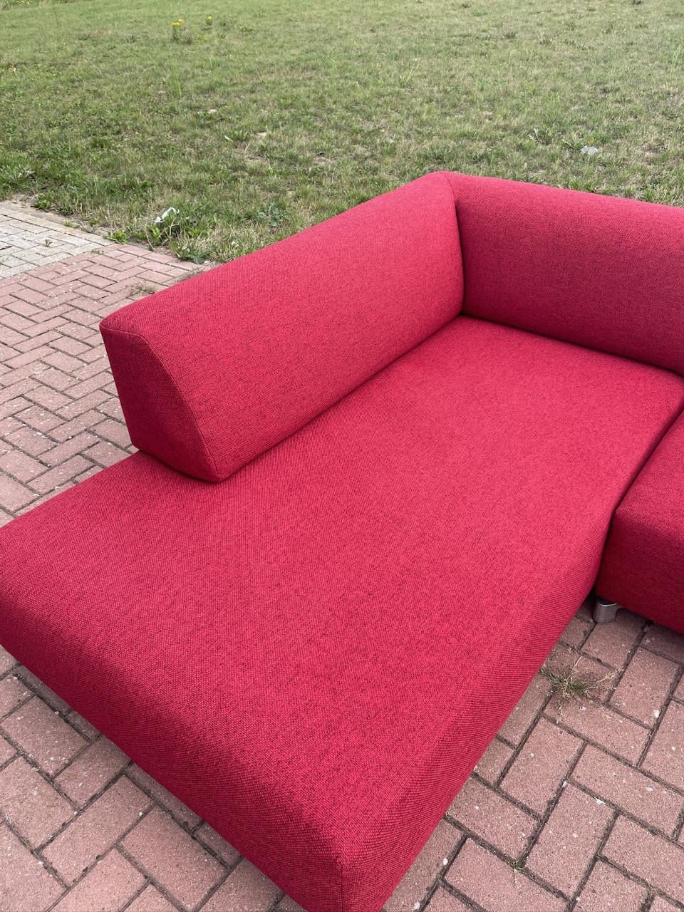 Leolux Faya Lobi stoffen hoekbank 298 cm diepe zit | Rood | ZGAN