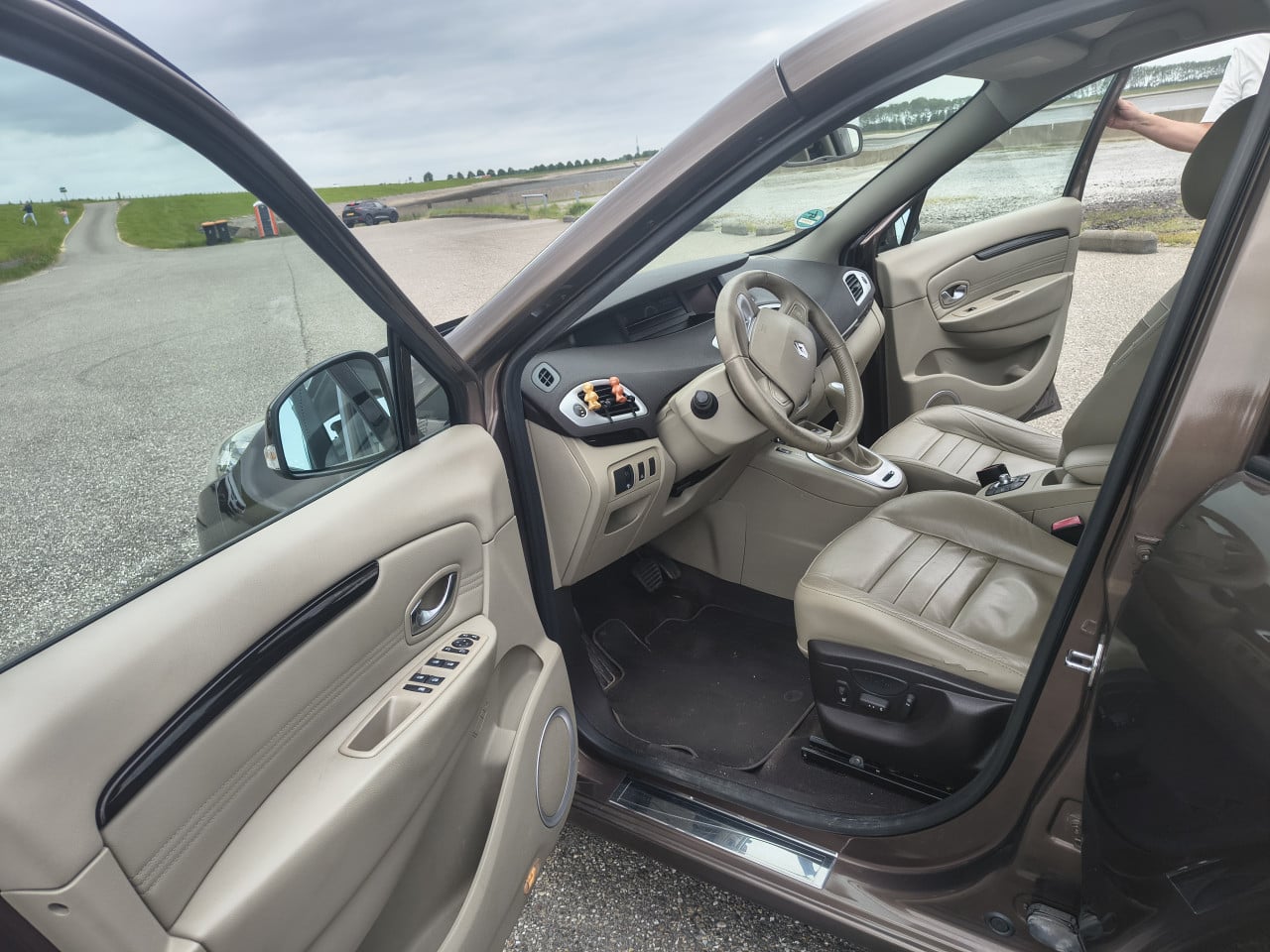 Renault scenic 2.0
