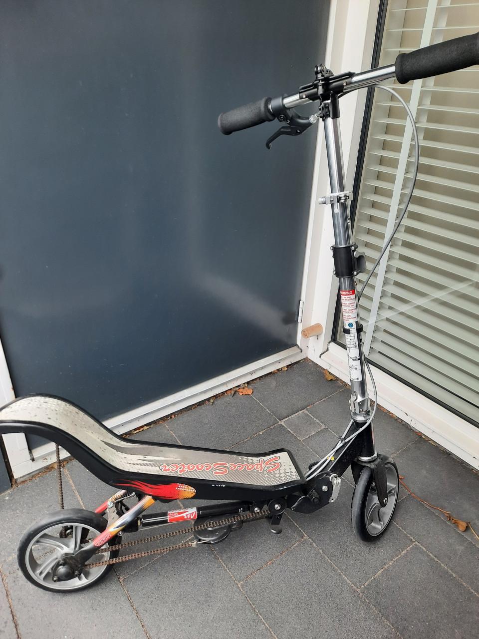 Space Scooter X580S - zwart