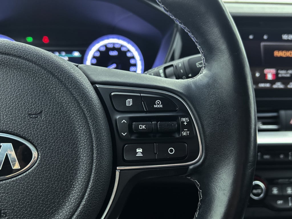 Kia Niro 1.6 gdi hybrid sportsline | trekhaak | 18 inch | half leder