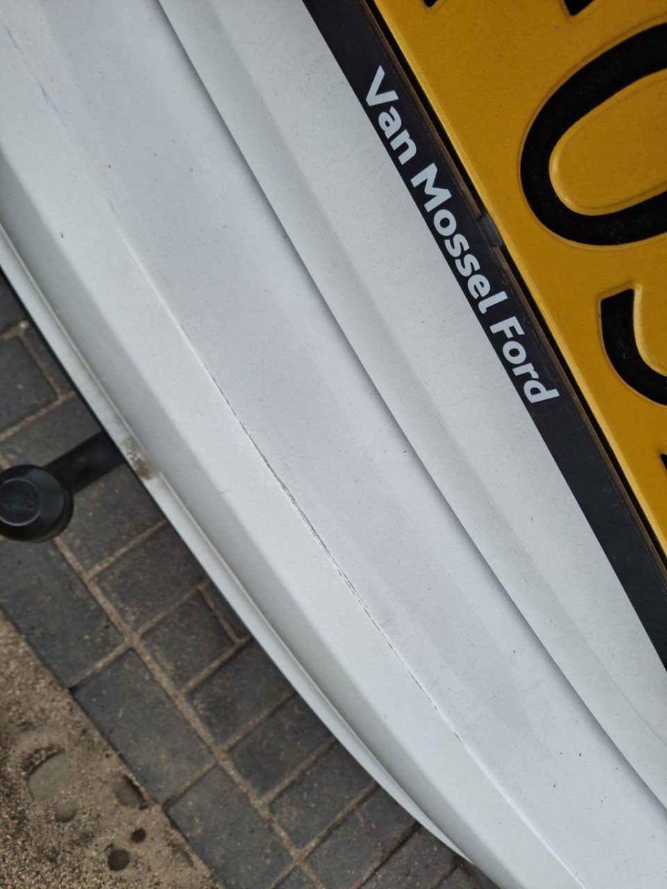 Ford Fiesta 1.1 trend airco - trekhaak - navigatie