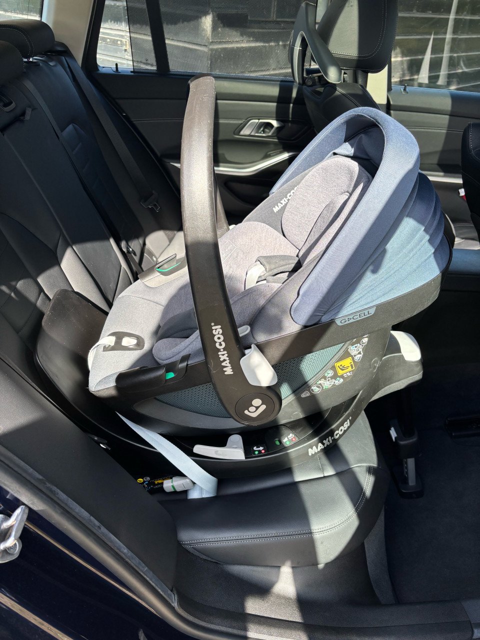MaxiCosi Pebble 360 + FamilyFix Base 360 Isofix