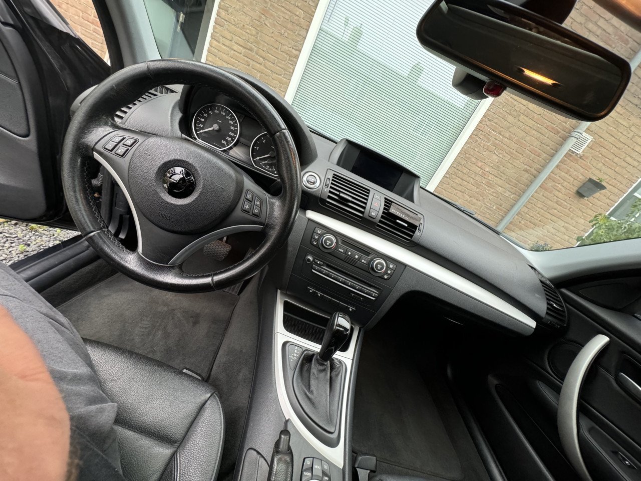 Te Koop BMW 1serie 118i Black Beauty!!