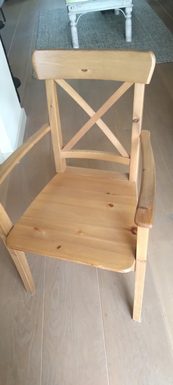Eethoek Grenen blank hangoortafel