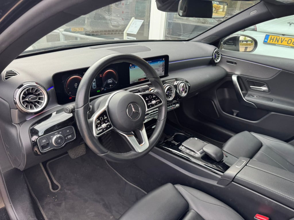 Mercedes-Benz A-Klasse 250 e business solution luxury limited